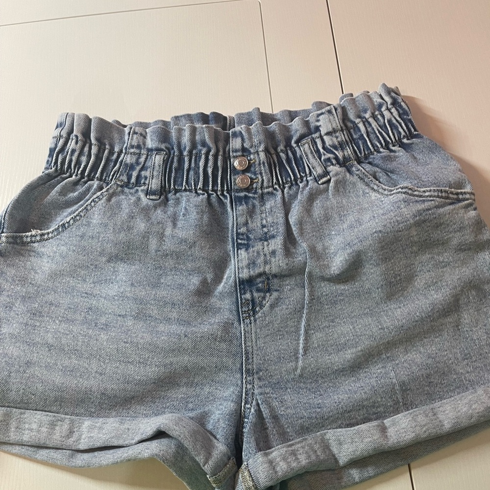 Wild Fable High Rise Pull On Jean Shorts